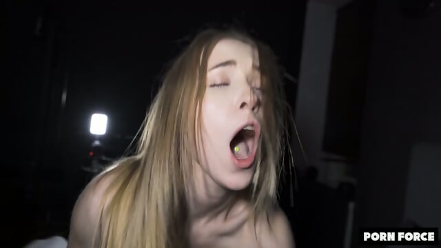 BALLS DEEP - She Was Dripping Wet - Screenshot 7 of 15 - Homemade