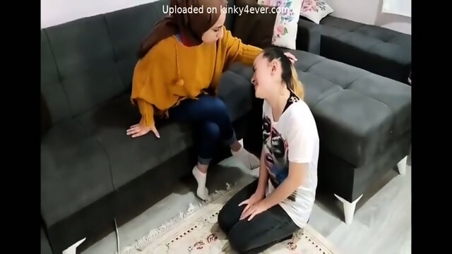 LESBIAN MISTRESS HIJAB HUMILIATES SLAVE GIRL Feet  Kinky4Ever