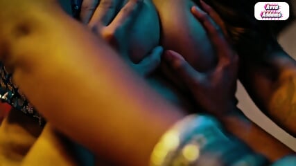 Bharti jha lene ke dene ullu web series romance video