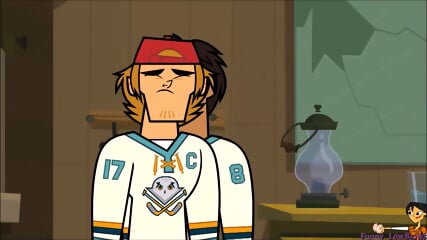 Total Drama JULIA BALLBUSTING anime kick in the balls 3 nutshots