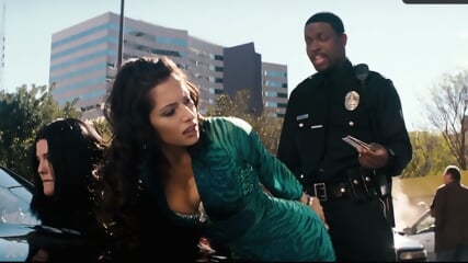 THICK SEXY LATINAS 4