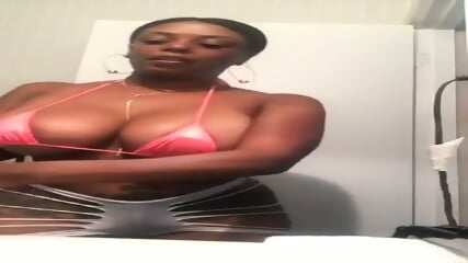 Redbone: Her google drive folder, 557 videos => https://rentry.co/v6io7mmk