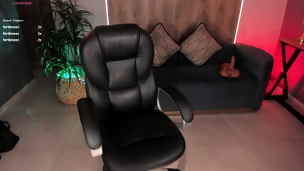 Cam Girl mileycruz_ 11/1/2025 Chaturbate