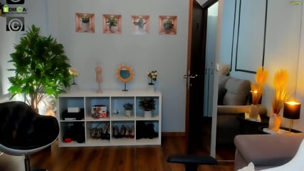 x 2025-11-12 15-45-21.