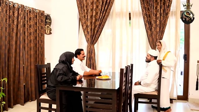 Subarkkathile Then Kanikal S01EP02 720p, Rajshot