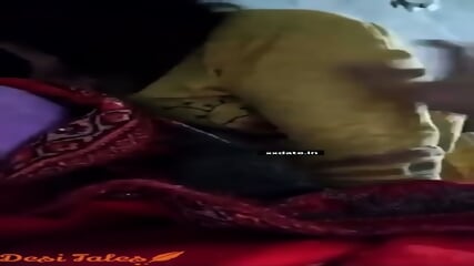 Beautiful Desi Maal in Bathroom Showing Nude