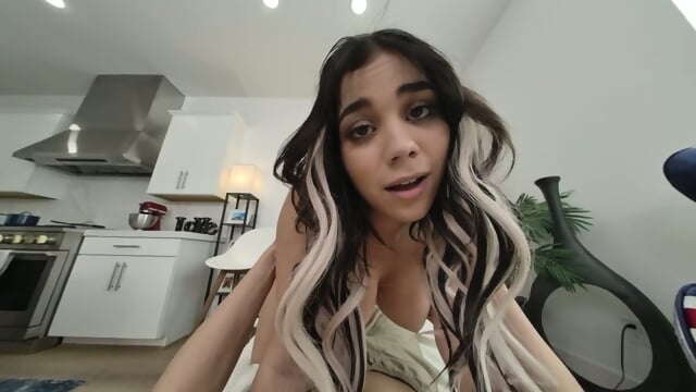 ÊsnÊ Éo PÉÊÉs É - Screenshot 2 of 15 - Big Tits