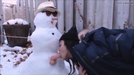 Snowman Fucks