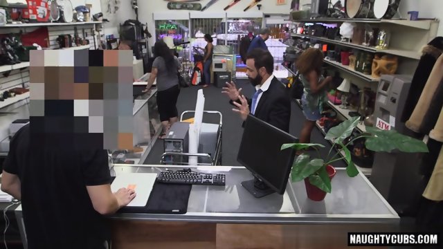 Muscle gay oral sex and cumshot