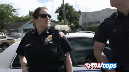 Cops Barge In Suspects House And Make Him Please Their Pussies