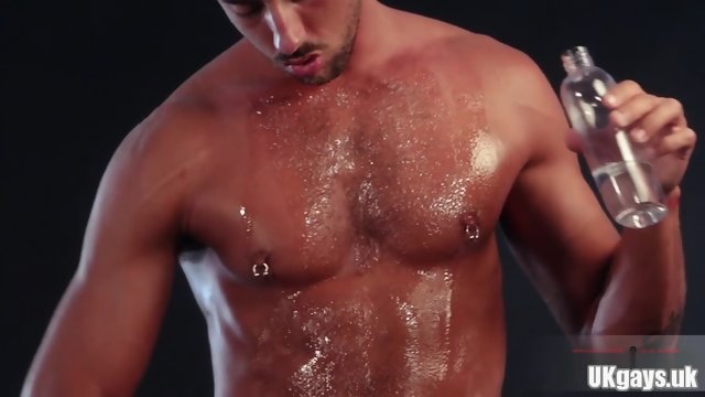 Muscle gay sex and cumshot