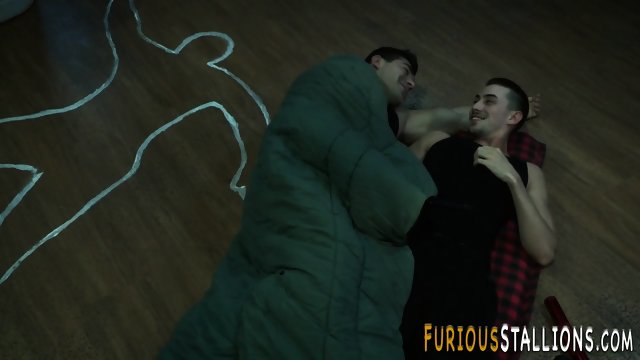 Brawny dong sucked hunk