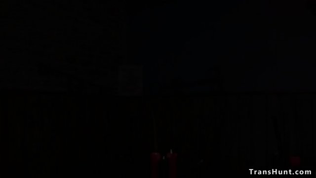 Ebony sucks big cock to tranny vampire