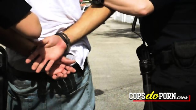 Blonde milf cop enjoys getting her cunt screwed by Skinny D