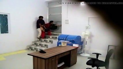 Indian Native Office Manager Screws Her Desi Worker From The Cellar P2