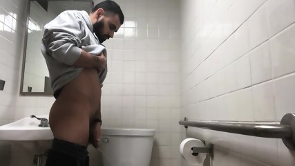 big cock, pee fetish, toilet cam, thick cock