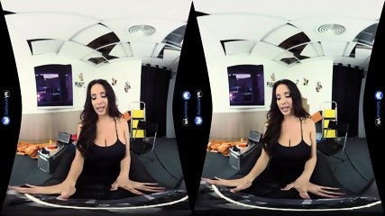 Brunette, handjob, for women, 180 Virtual Reality