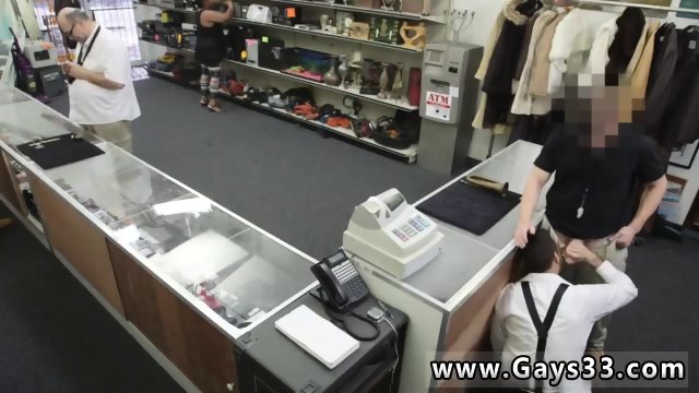 Straight guy gets gay blow job He s attempting to play us.