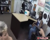 The Girlfriend Was Fucked By The Pawnman And Get Paid