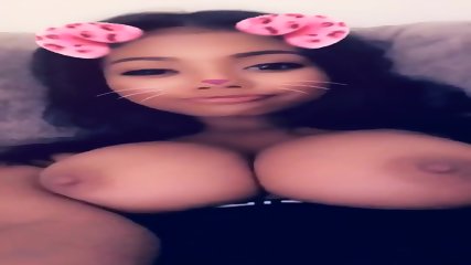 Me Looking Hot With My Naughty Boobs & Horny Tits :-) Come Here And Get Some Nice Fun With Me. I Am A Nice Babe :-)