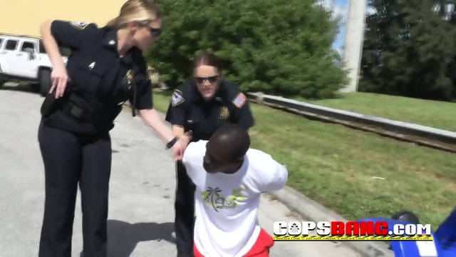 Black biker is fucking with two slutty MILFs after being arrested