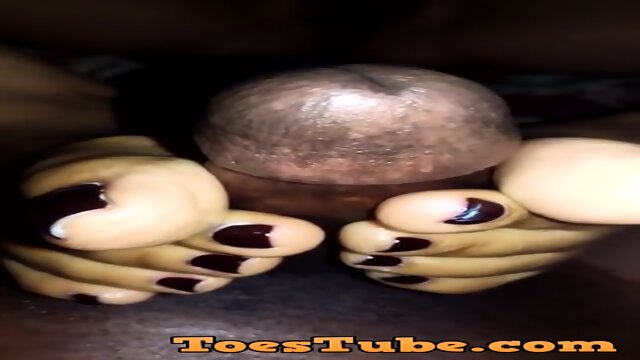 Amateur ebony footjob