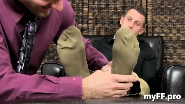 Strong gay fetish on cam