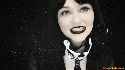 kink, teeth, black lipstick, gothic