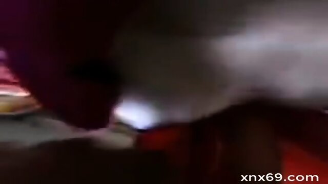 Indian aunty with drivers - Screenshot 13 of 15 - Big Tits