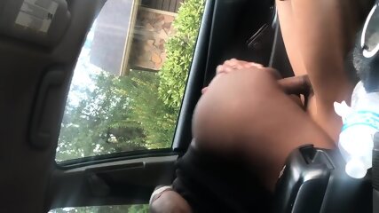 Car Sex.. Fuck In Stranger Driveway