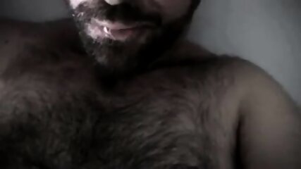 Hairy Bear Pissing And Cumming In His Own Mouth