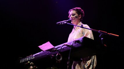 Amanda Palmer Sings Dear Daily Mail Song 12 07 2013 London Roundhouse