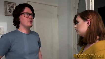 Yorkshire nerd sperms chubby brits mouth
