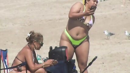 2021 Bikini Beach girl video vol.256