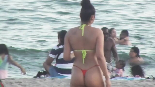 2021 Bikini Beach girl video vol .338
