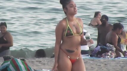 2021 Bikini Beach girl video vol .338