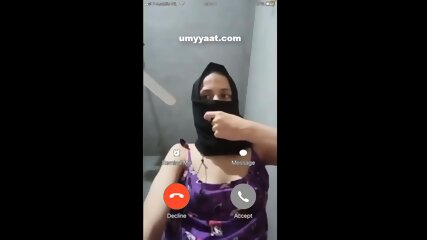 Fat Arab Wife Sucks On A Hard Cock