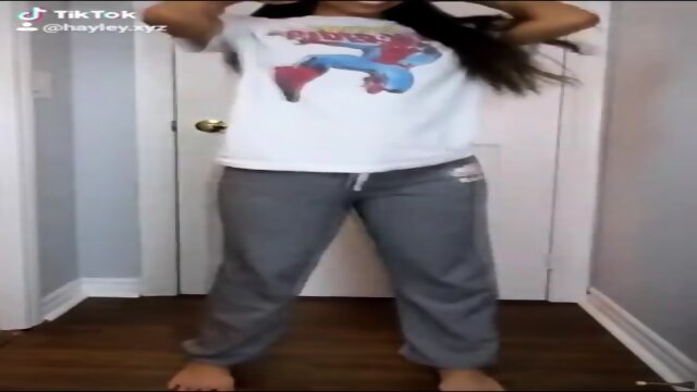Wow She is So Horny 181
