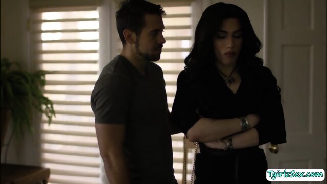 Gorgeous shemale lets her ex boyfriend fuck her wet ass