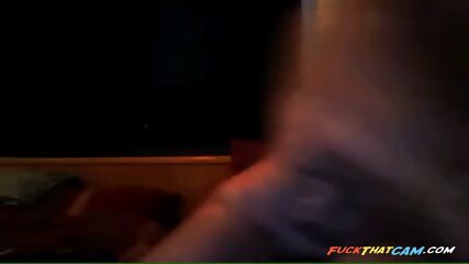 Nice MILF Masturbating On Webcam