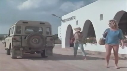 The Trouble with Spies 1987 - beach scene