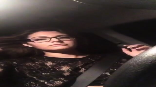 Mia Marie - Masturbates in her car during a Periscope Live stream