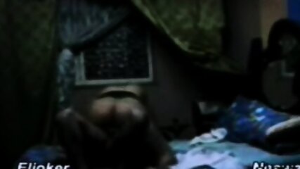 Arab chick with big ass fucks to get her car fixed