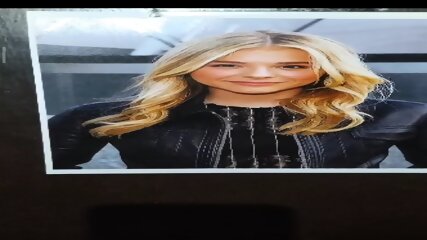 ChloÃ© Moretz Cum Tribute