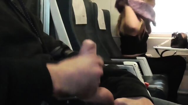 UNKNOWN + REAL TRAIN = CUMSHOT IN THE MOUTHCOPY 1/15