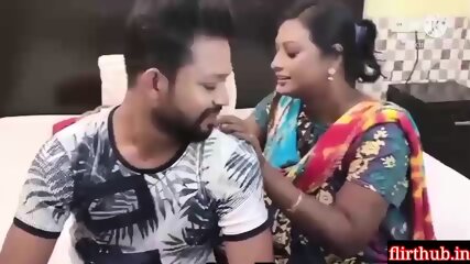 Indian Sexy Nokrani Fucked By Young Boy