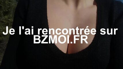 Francuska Victoria Alouqua Pokazuje Swoje Duże Cycki