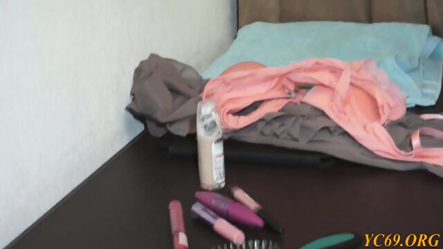 Schlong handles a topnotch brunette cutie Alla