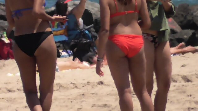 2022 Bikini Beach girls videos vol-609