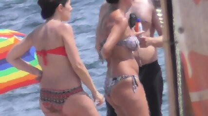 2022 Bikini Beach girls videos vol-942